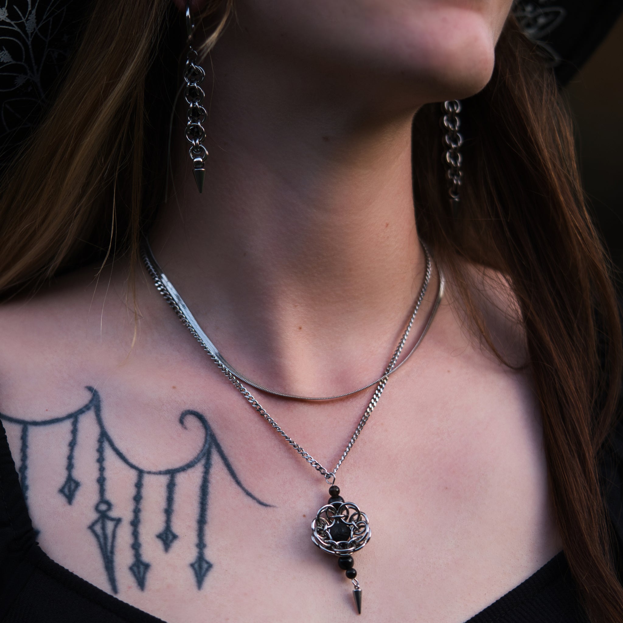 Herringbone Chain