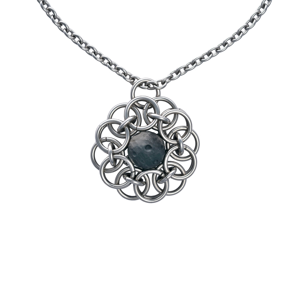 The Rosette Necklace